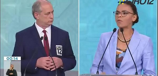  Coroné e veia comem o rabo de candidato cagão metido a macho mas foge do debate para presidência.